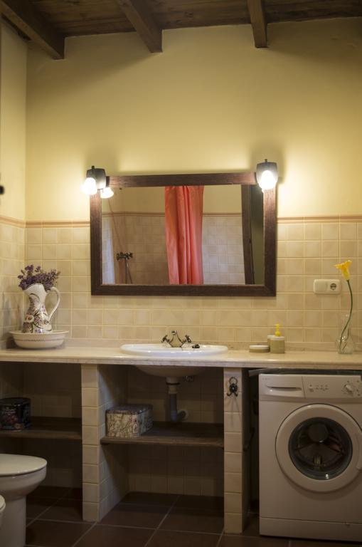 Rural Montes Malaga: Lagar Don Sancho Villa Room photo